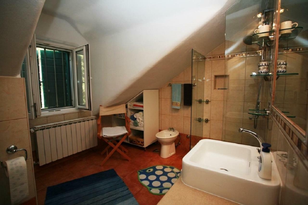 Deluxe Villa Sirena On The Beach With Pool Супетар Екстериор снимка